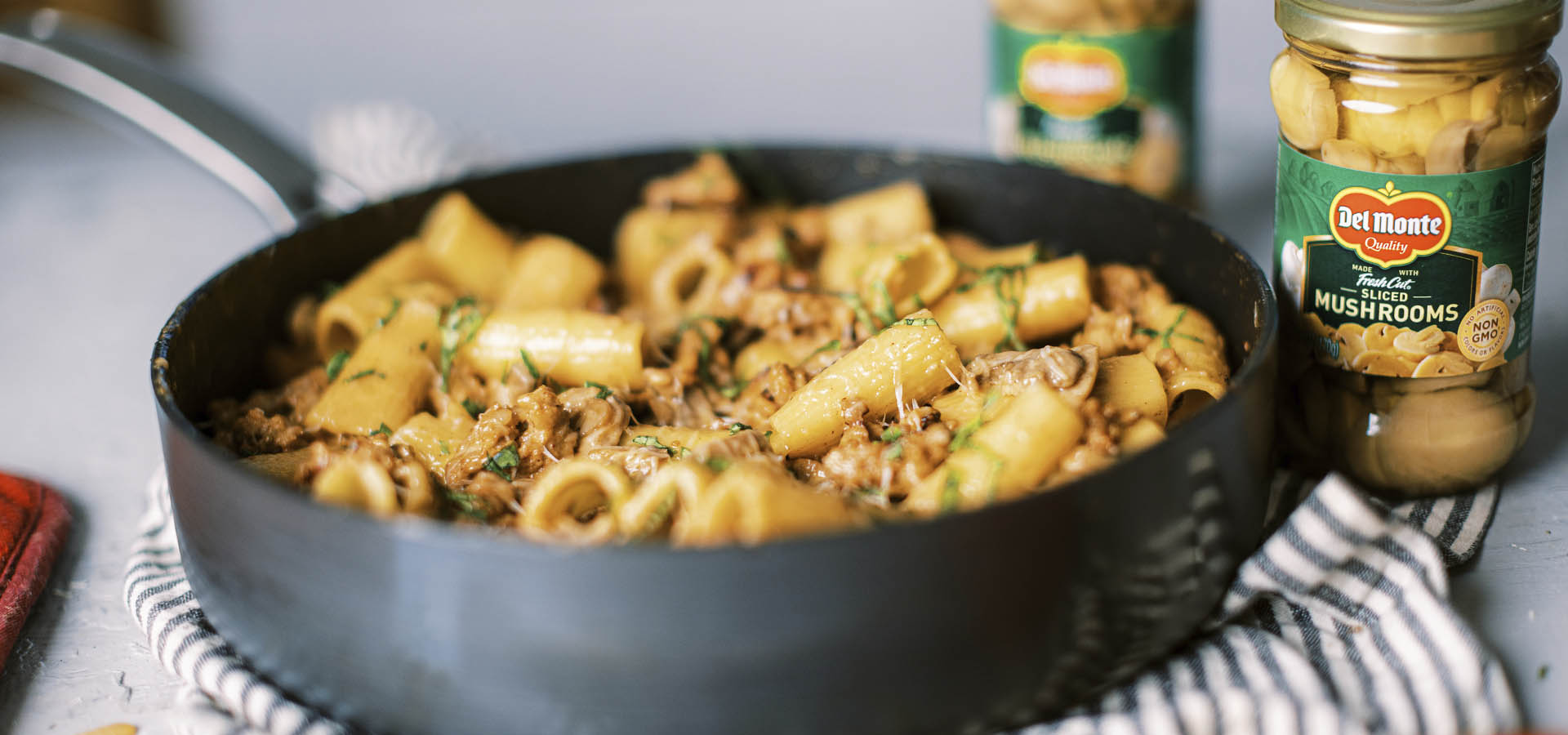 Sausage & Mushroom Pasta Bake Recipe & Instructions Del Monte®